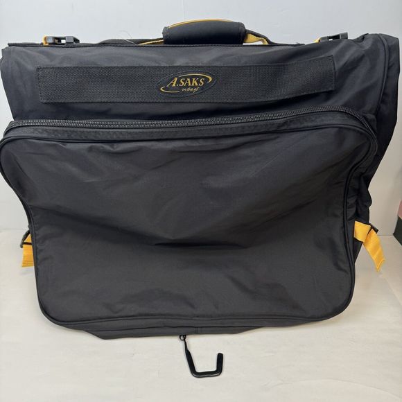 A. Saks Lightweight 46” Expandable Garment Bag NWT - Picture 4 of 13
